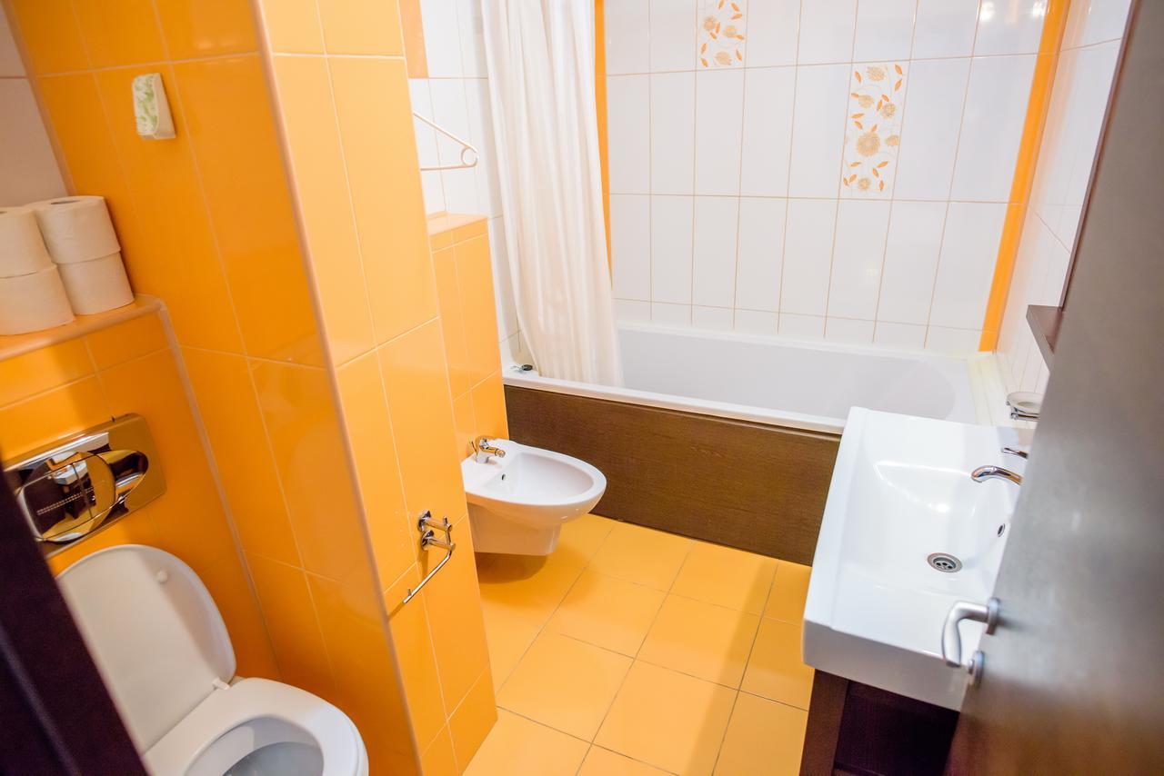 C&Y Zev Apartments Mamaia Buitenkant foto