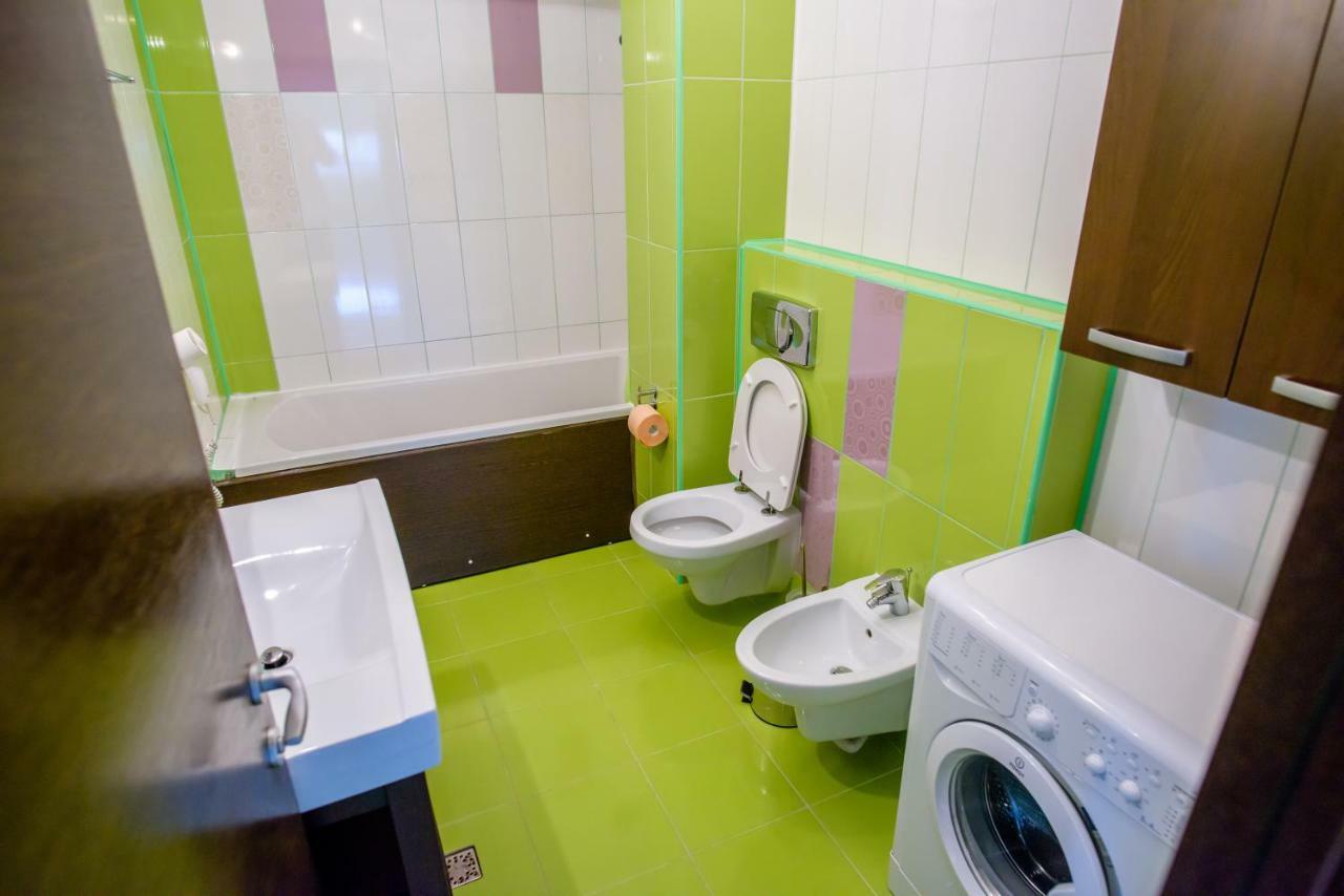 C&Y Zev Apartments Mamaia Buitenkant foto